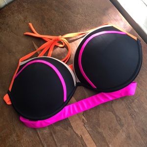 Victoria’s Secret Bikini Top